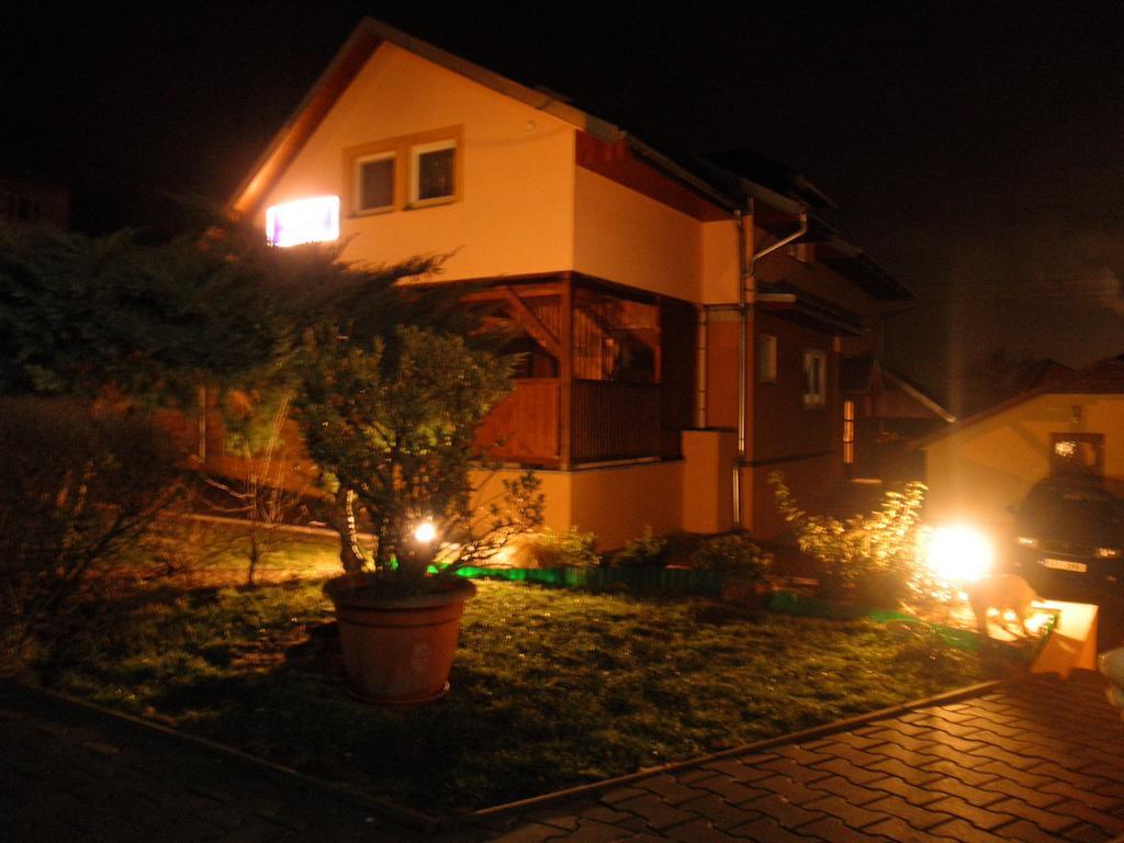 Penzion Ivana Valasske Mezirici Exterior foto